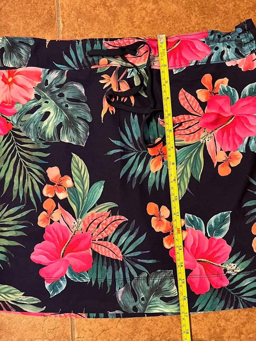 Speedo Navy Swim Skirt with Pink & Green Tropical Print NWT Shorts Sz Large